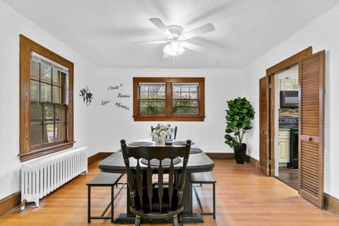 Spacious Family Home, Sleeps 10, Pet-Friendly
