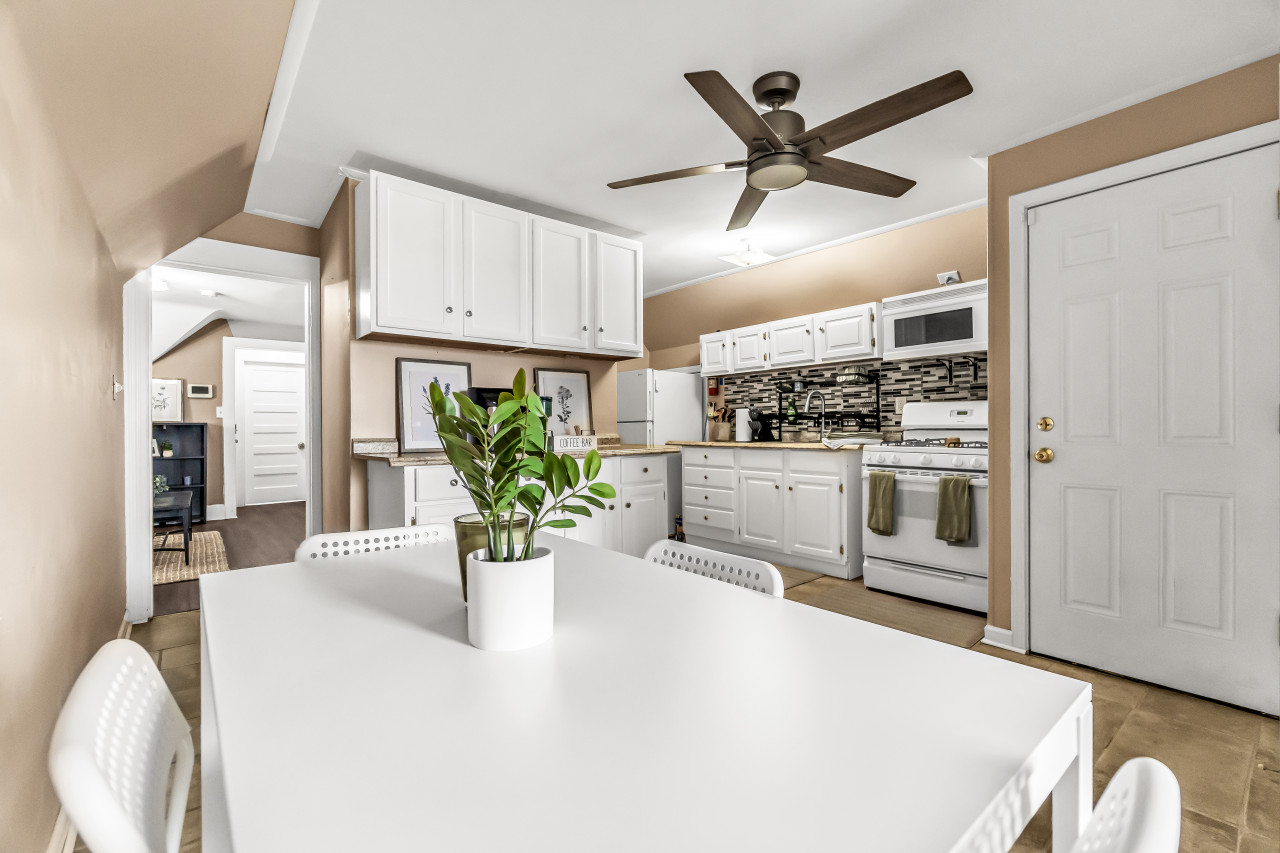 tranquil-bedroom-near-yale-bridgeport-hospital/