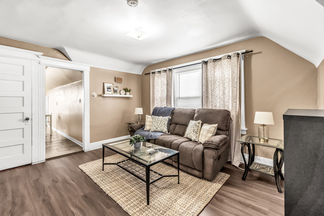 tranquil-bedroom-near-yale-bridgeport-hospital/