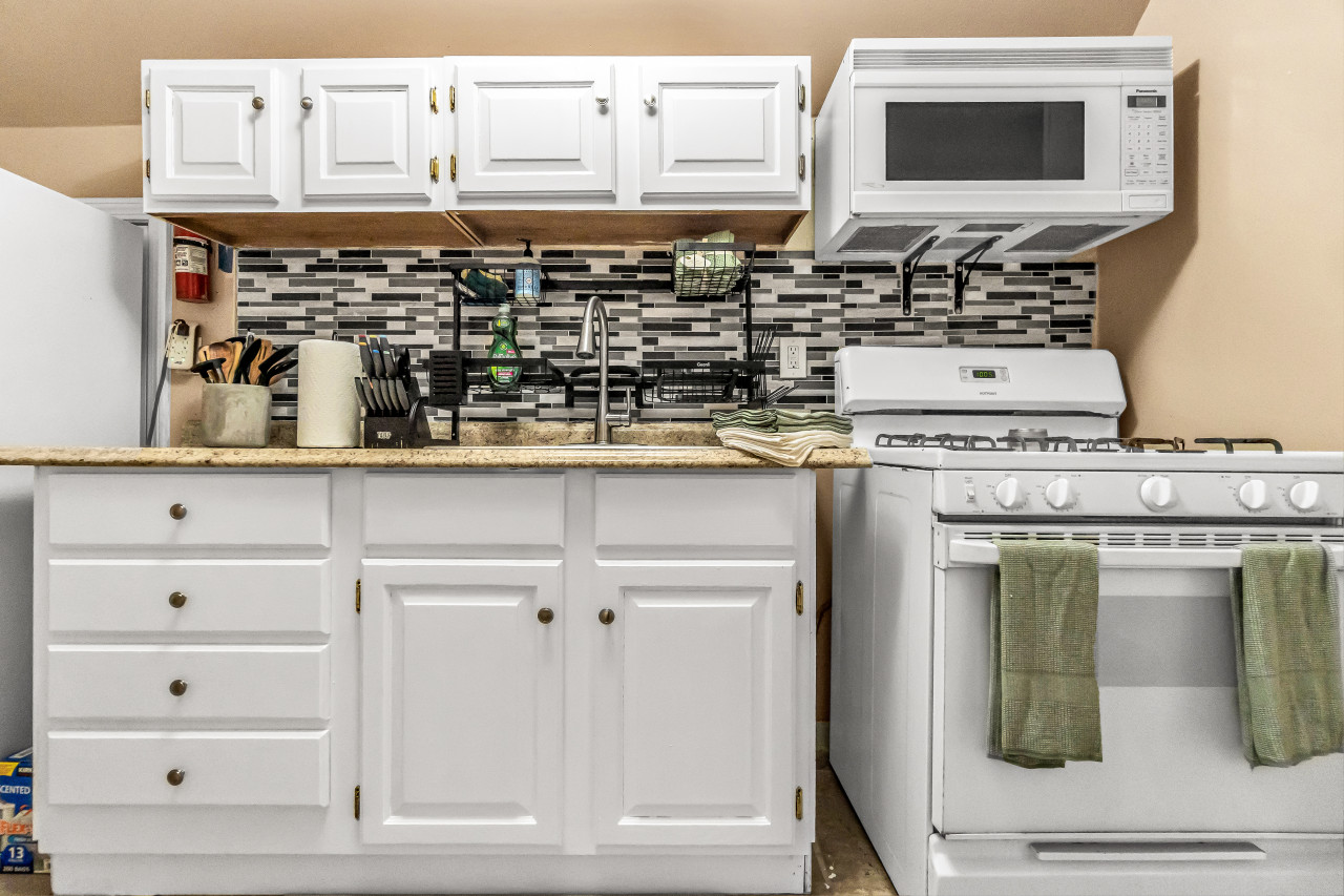 tranquil-bedroom-near-yale-bridgeport-hospital/