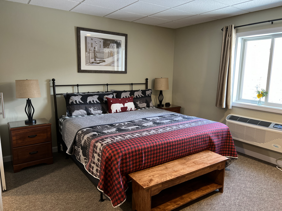 H4 · Cute Hotel Condo at Loon Mountain w/pool, hot tub