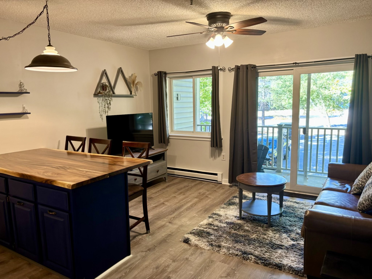 d109-1-bedroom-sleeps-4!-lodge-resort/