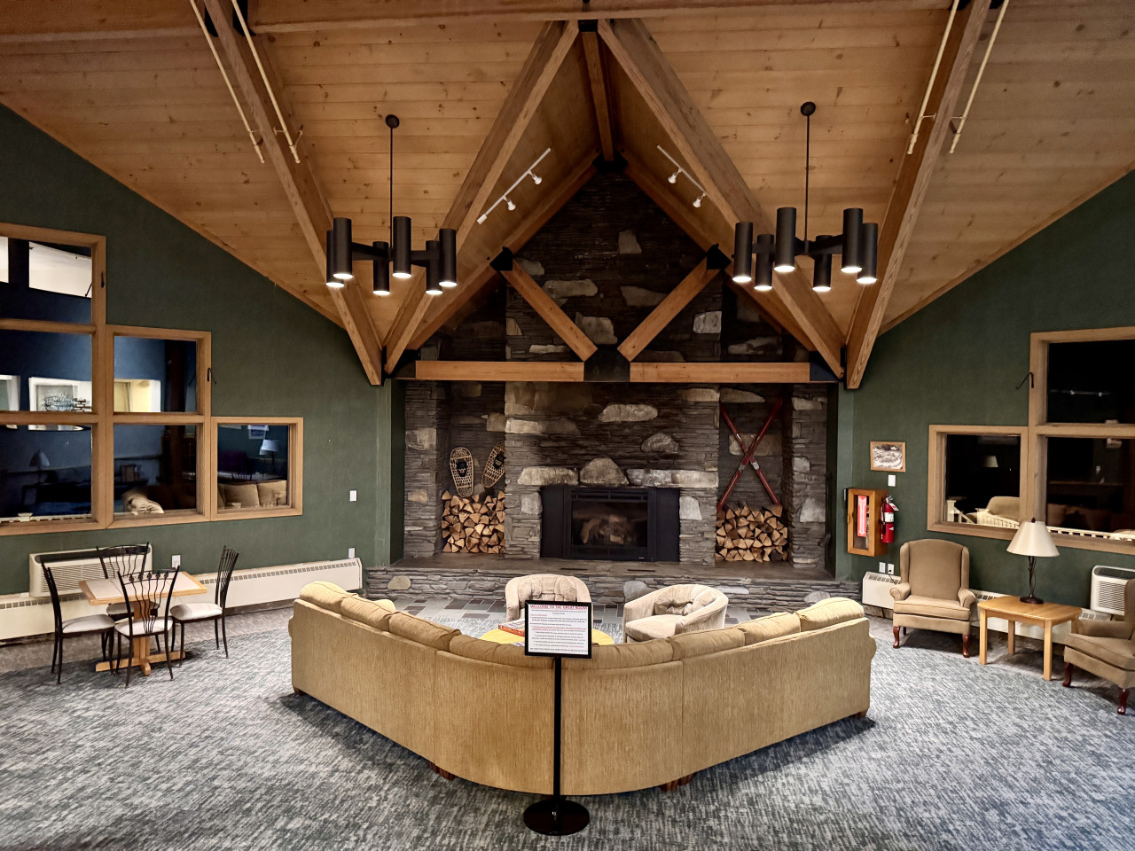 a210-1-bedroom-gorgeous-mountain-view!/