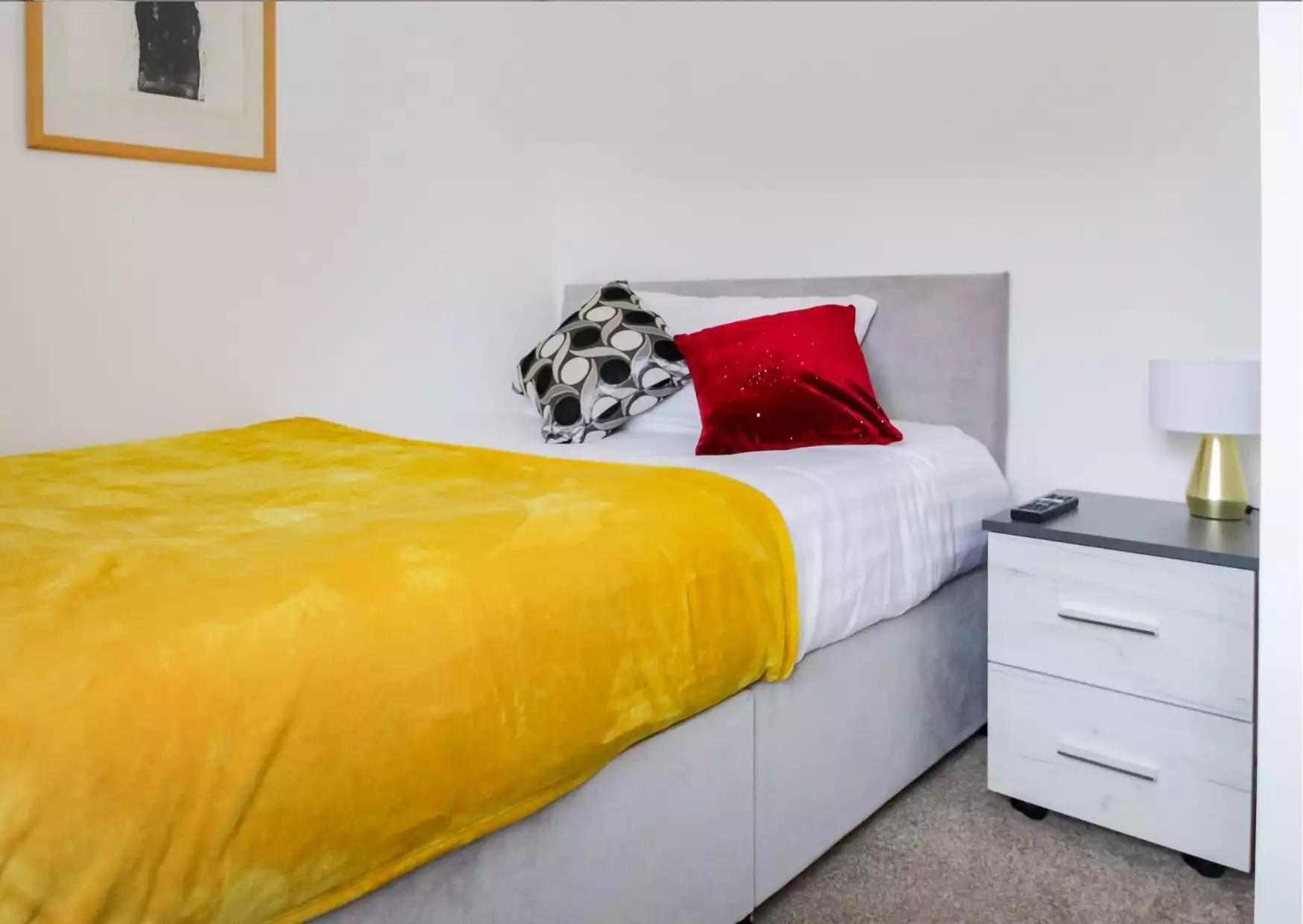 3 Bedrooms WiFi 2-3 cars Parking Netflix - Peterborough 3 Bedrooms WiFi 2-3 cars Parking Netflix - Peterborough