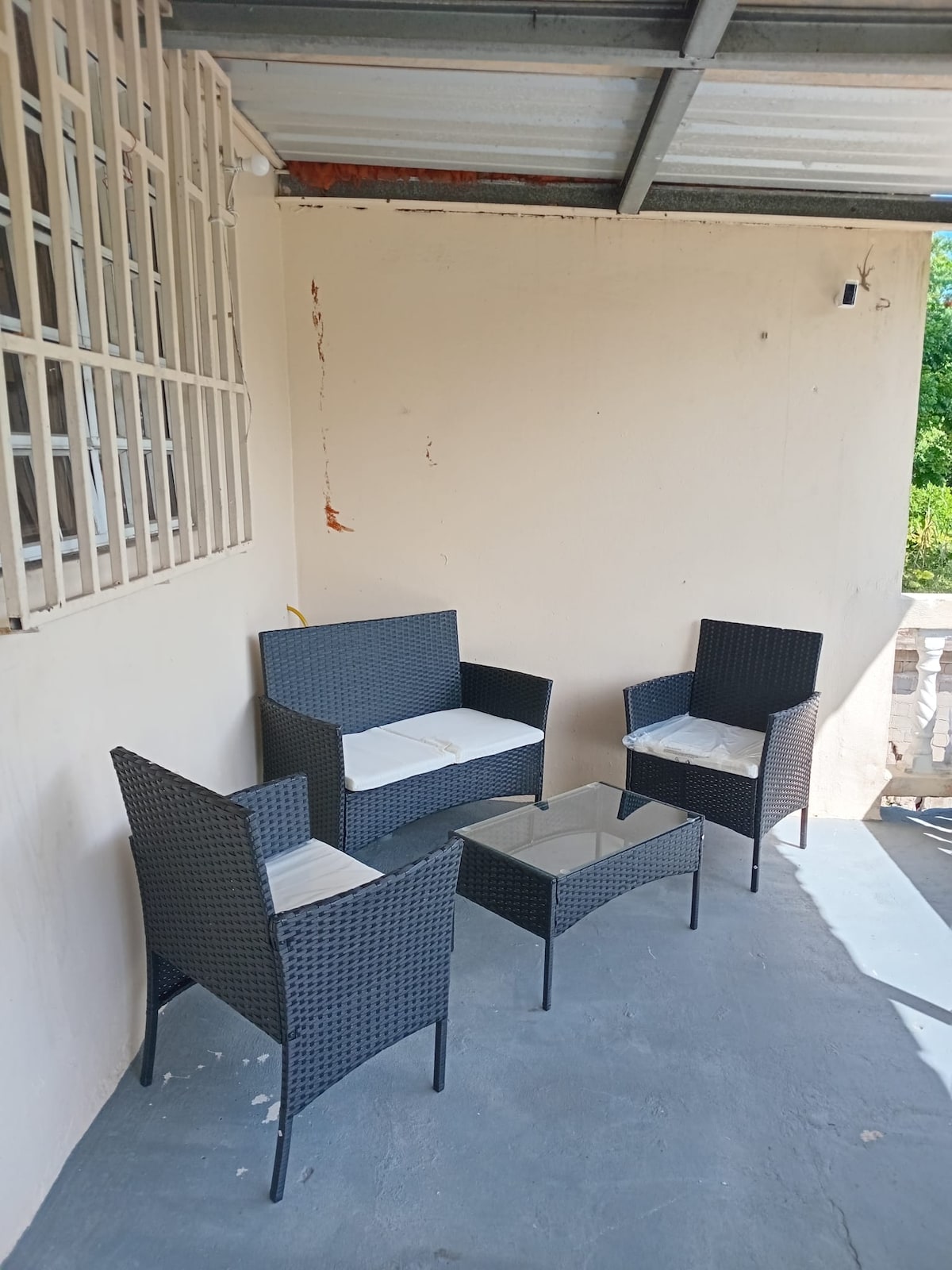 riverfront-2br-near-everything/