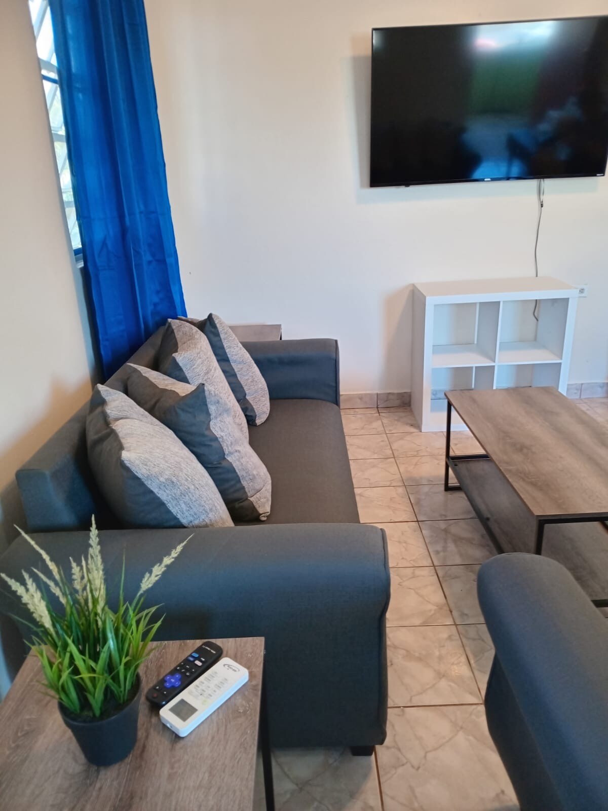 riverfront-2br-near-everything/