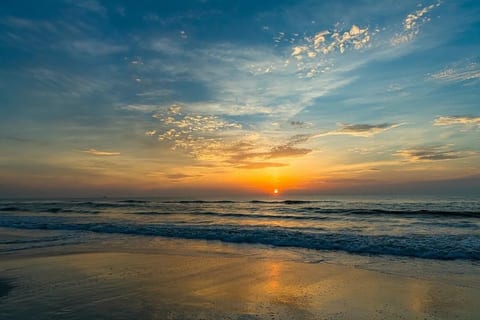 Coastal Dreams - Wide Sandy Beach
Steps from the condo to this beautiful, wide stretch of soft sand and Atlantic waves in St. Augustine Beach.