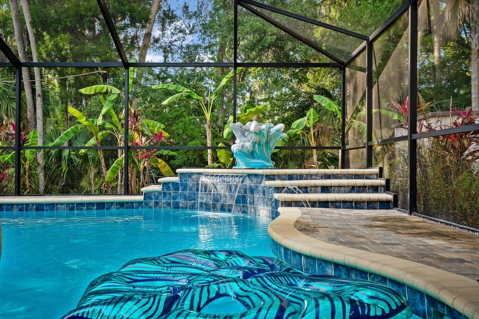 Tropical Oasis •Heated Pool•Near Beach &Spring - Citrus County