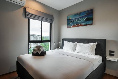 Nira Rawai | Spacious Airy Flat for Relaxed Stay RW179
