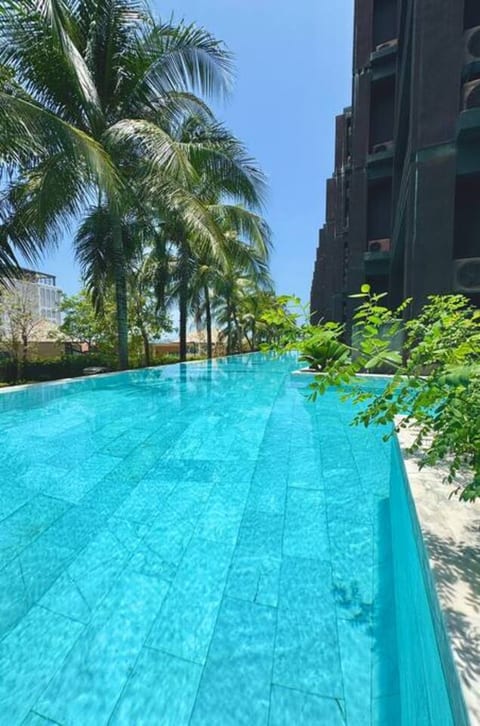 Namira NaiHarn | Semi-Private Pool | 1BR Saturdays NH210