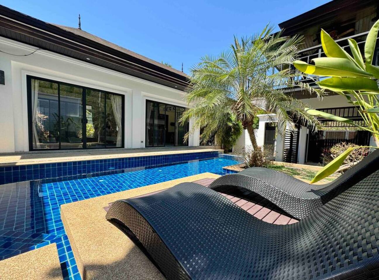 Eva NaiHarn | Hidden Balinese Pool Villa Escape NH351