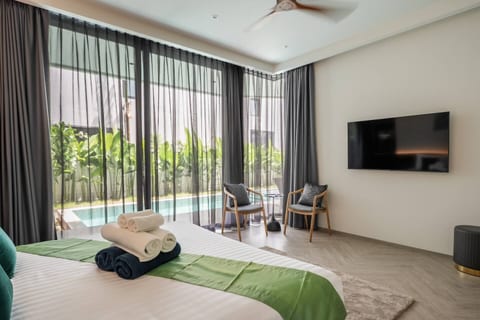 Chantra Rawai | Luxury Modern & Pool Villa - Holiday Home