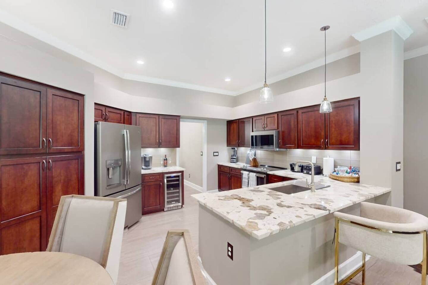 the-riverview-estates-sauna-and-heated-pool/