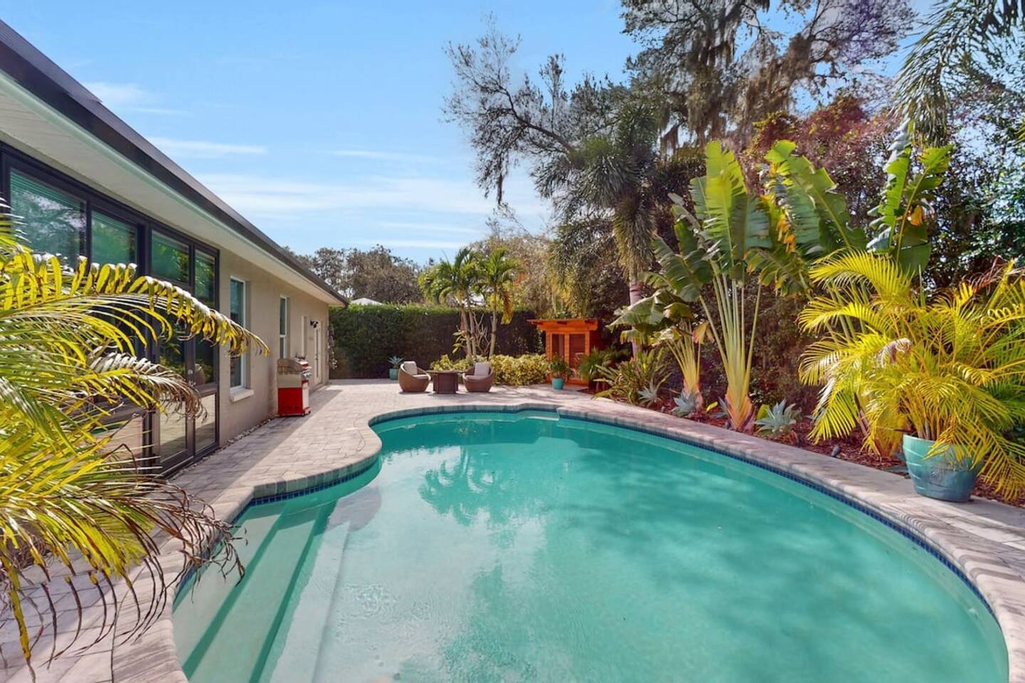 the-riverview-estates-sauna-and-heated-pool/