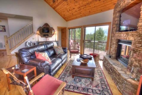 Ritz on the Rocks