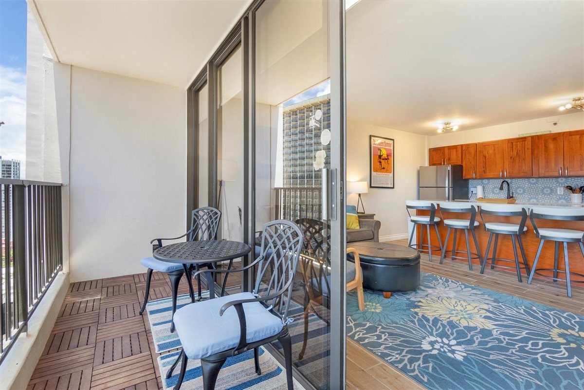 Oahu. Ocean Views. Walk to Waikiki Beach. AC. - Honolulu