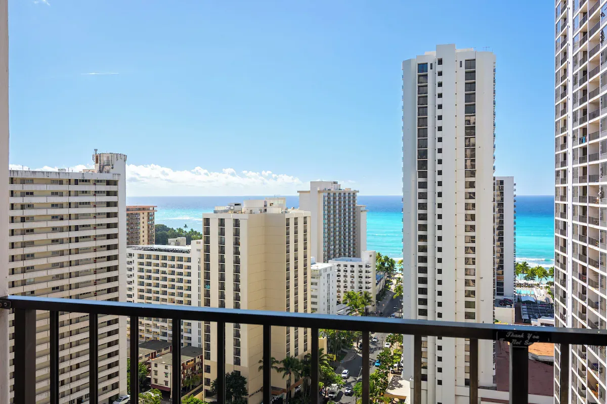 Oahu. Ocean Views. Walk to Waikiki Beach. AC. - Honolulu