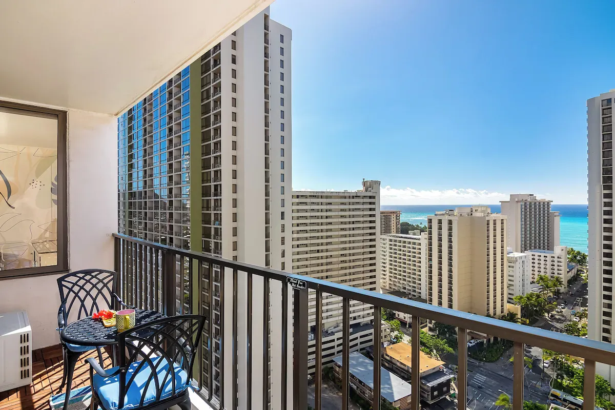 Oahu. Ocean Views. Walk to Waikiki Beach. AC. - Honolulu