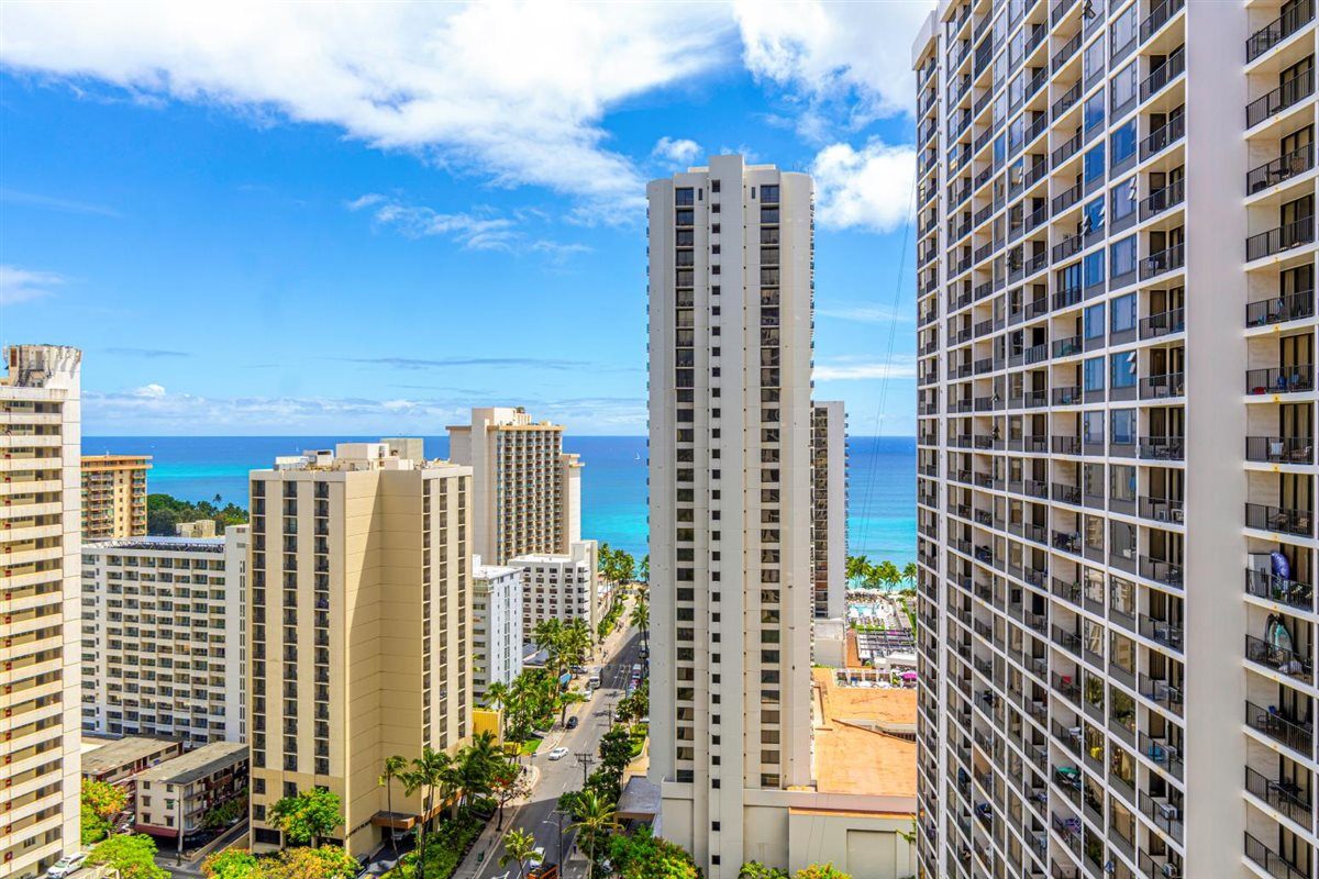 Oahu. Ocean Views. Walk to Waikiki Beach. AC. - Honolulu