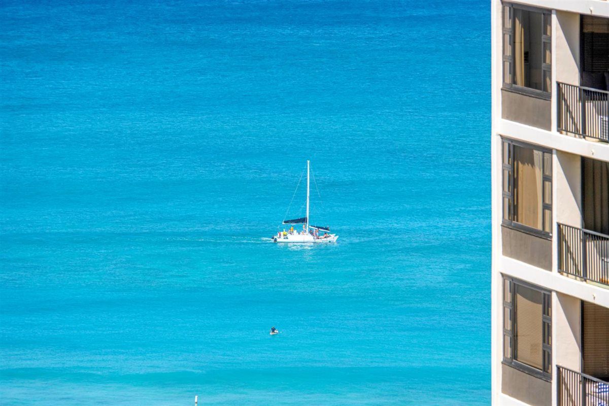 Oahu. Ocean Views. Walk to Waikiki Beach. AC. - Honolulu