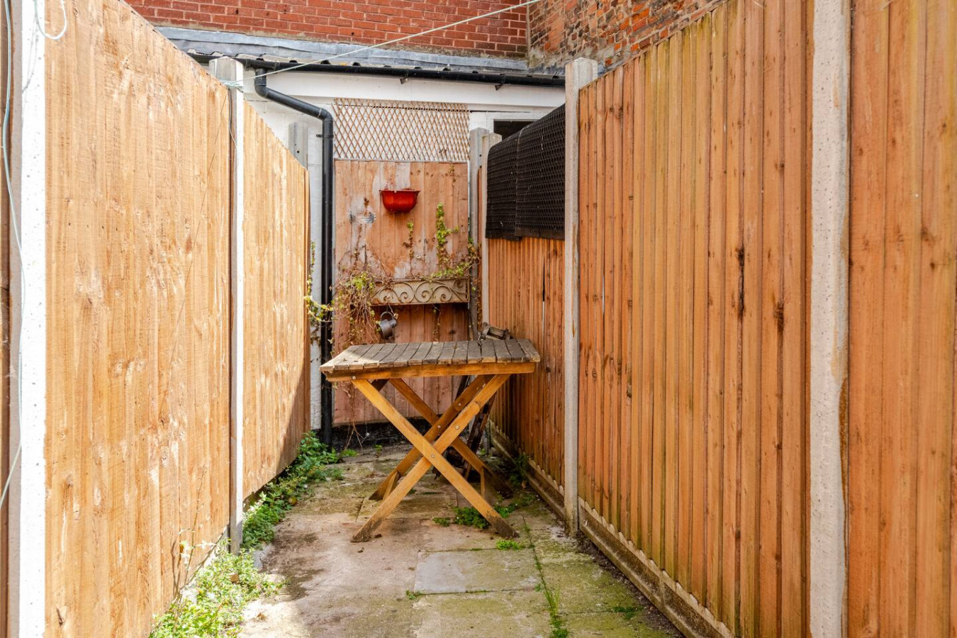 2-Bed Cottage Gloucester City - Gloucestershire