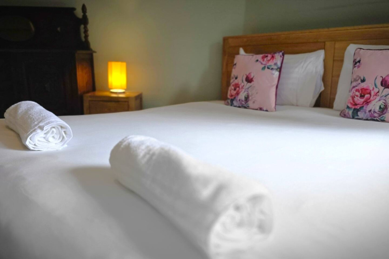 2-Bed Cottage Gloucester City - Gloucestershire