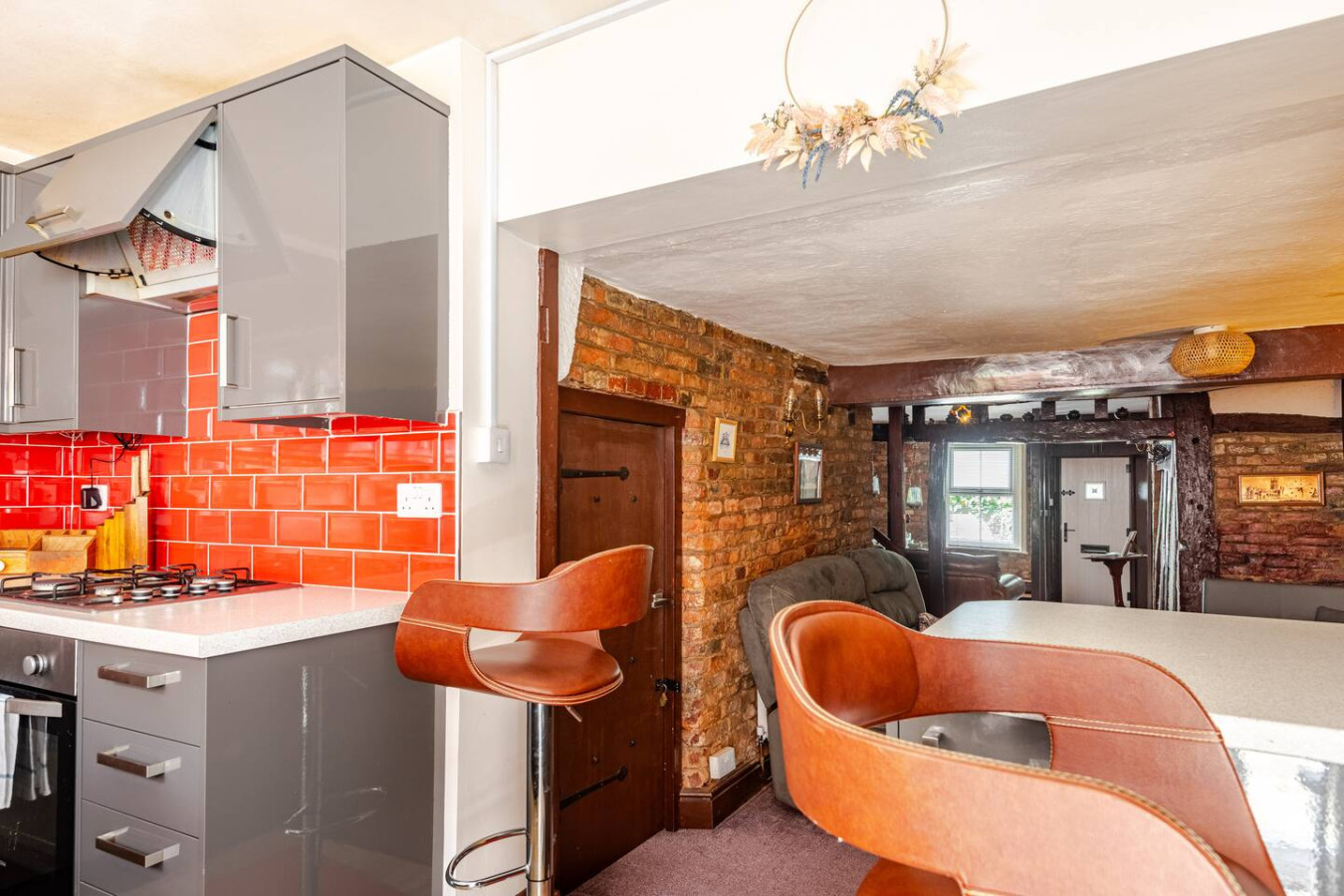 2-Bed Cottage Gloucester City - Gloucestershire