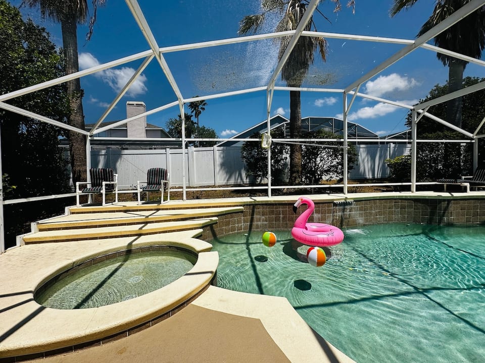 Disney Getaway | Large Pool | Pets Welcome 125 image 1