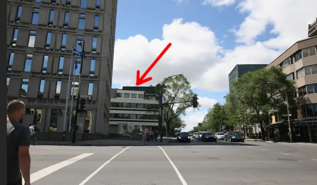 Located right at the corner of St-Denis and Sherbrooke street.