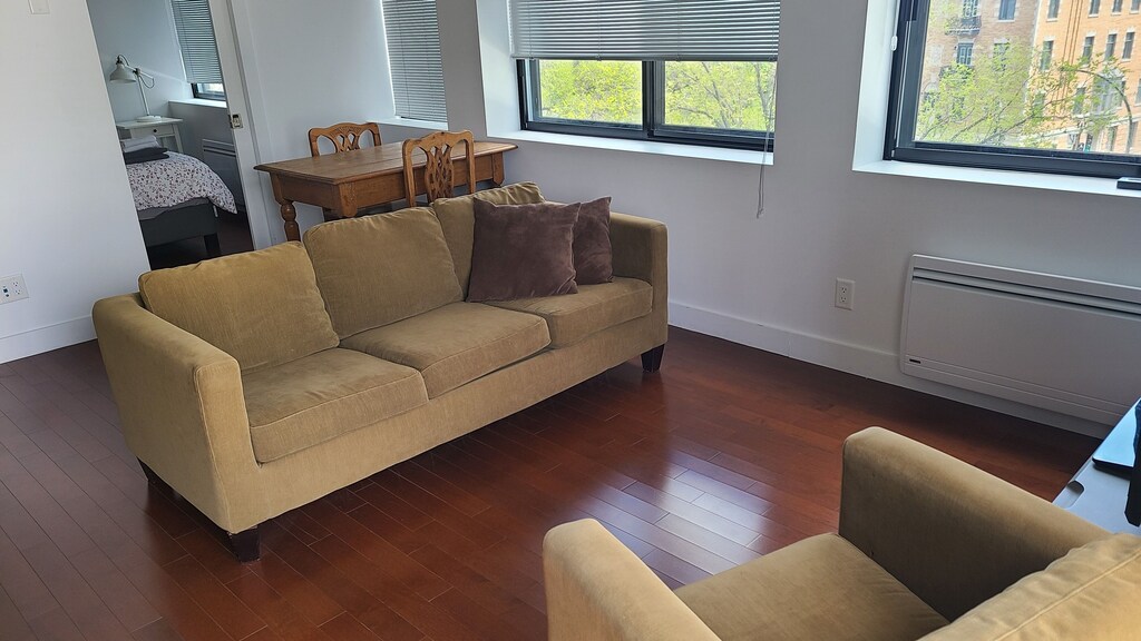 Downtown | Rooftop terrace | Parking - by mtlFlats image 3