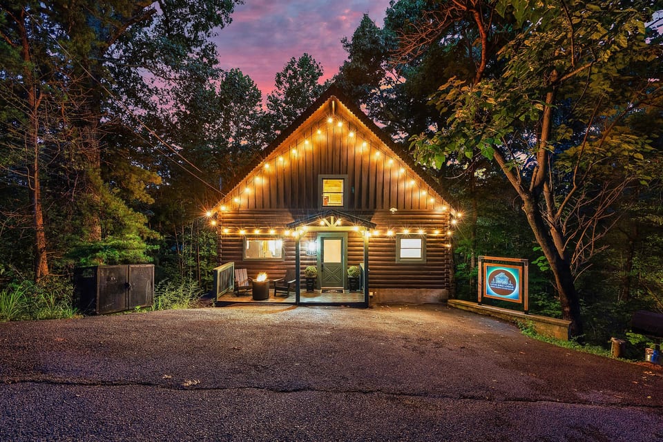 Romantic night views at this luxury couples cabin with hot tub and fireplaces — perfect getaway near Gatlinburg.r Pigeon Forge