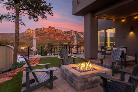 *NEW* Sedona Dream - 5BR Pool/Spa/Firepit/Golf