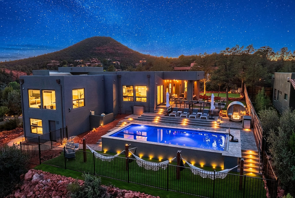 *NEW* Sedona Dream 5BR Pool/Sauna/Spa/Fire Wow! image 1