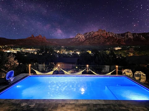 *NEW* Sedona Dream - 5BR Pool/Spa/Firepit/Golf