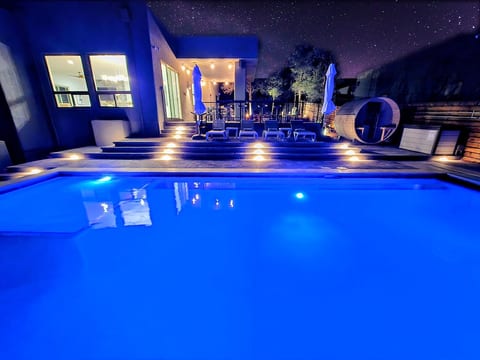 *NEW* Sedona Dream - 5BR Pool/Spa/Firepit/Golf
