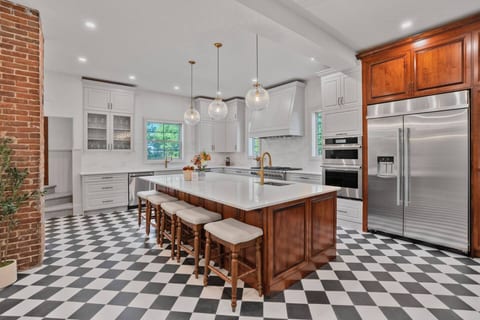Historic Estate - Group Gatherings & Retreats