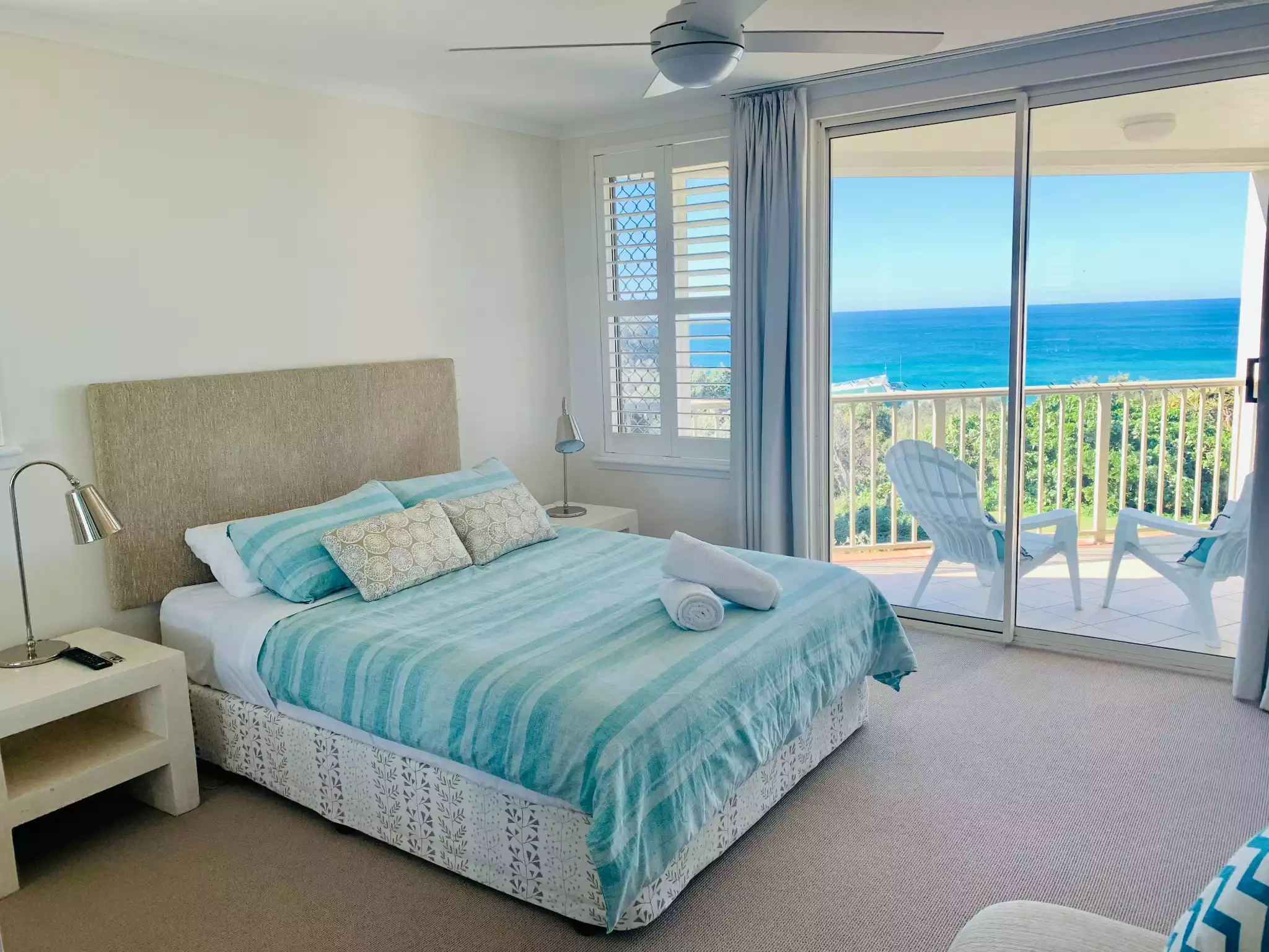 million-view-watch-whales-from-comfort-of-home/