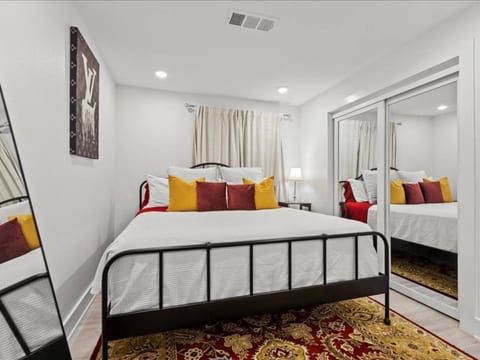 Night Garnet Studio | Near Dallas Farmers Market