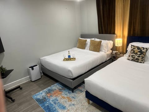 Promotions Daily! New Apt Nr. Dtwn|Free Prking