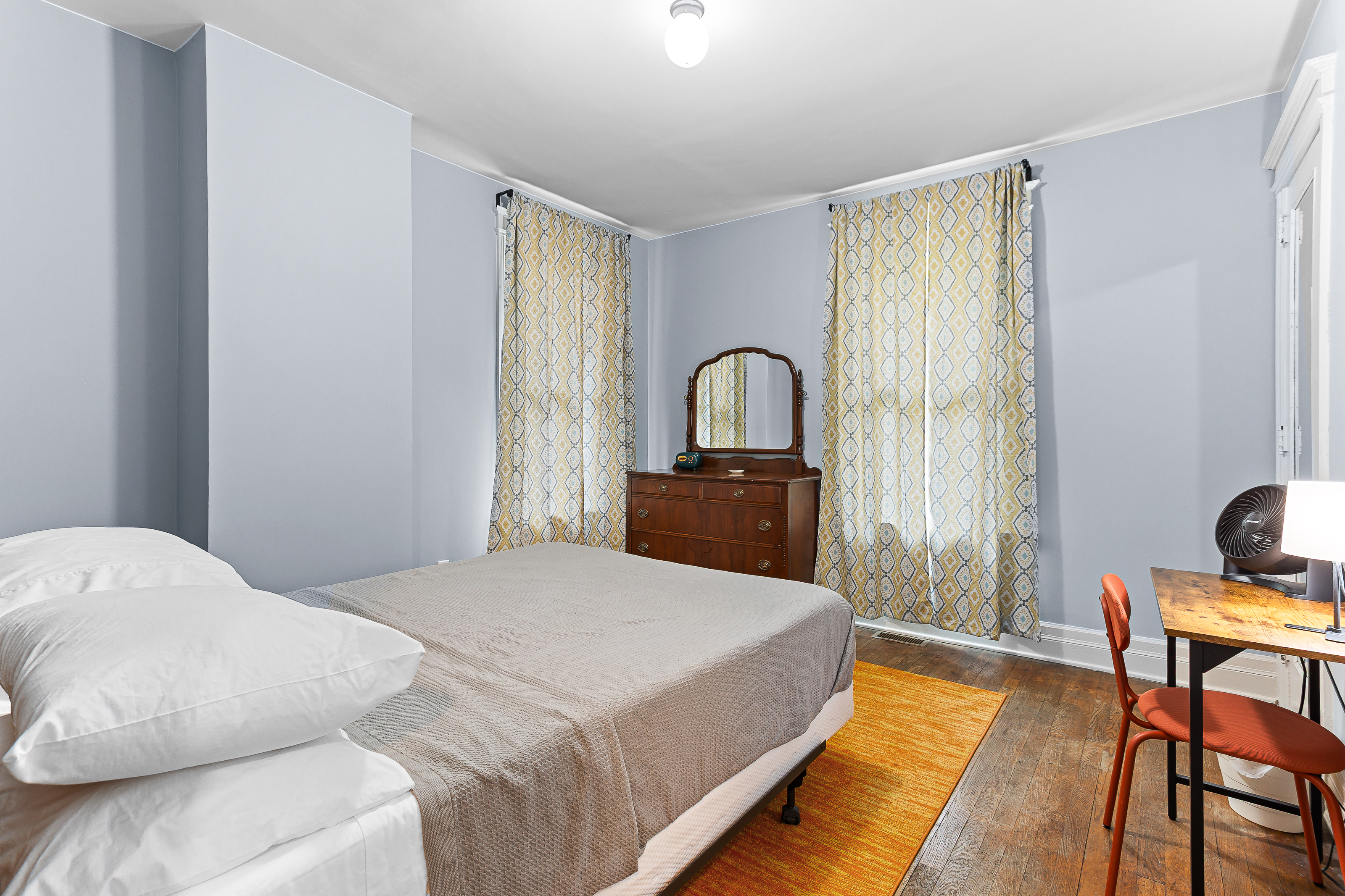 historic-lasalle-gardens-home-"the-juliet"/