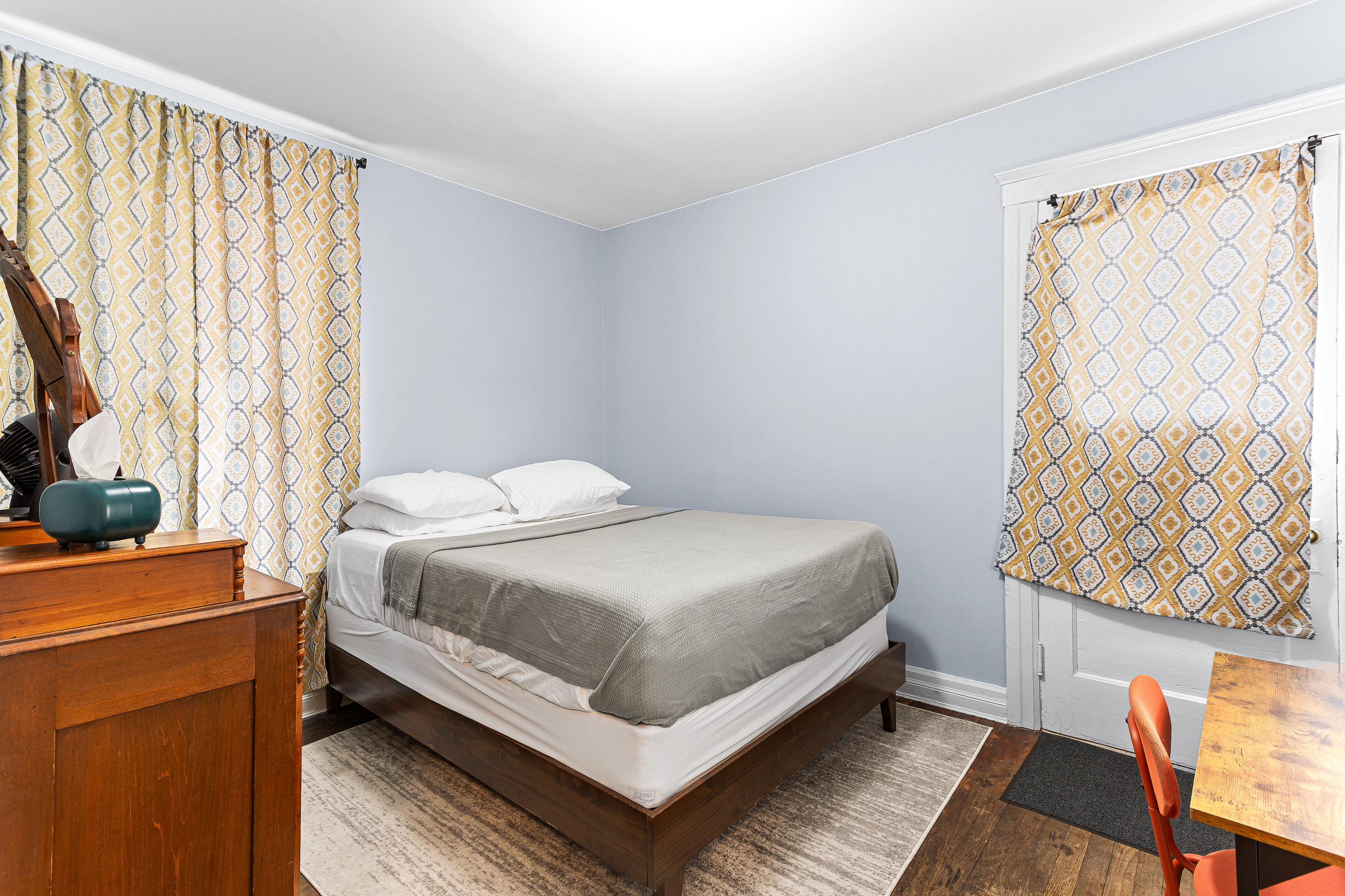 historic-lasalle-gardens-home-"the-juliet"/