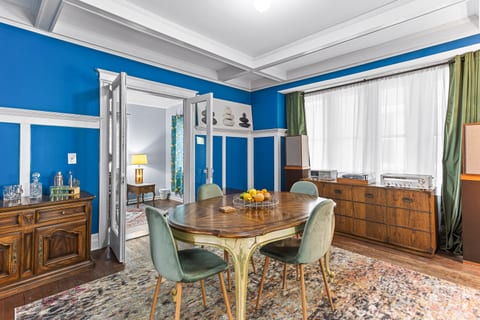 Historic LaSalle Gardens Home "The Juliet"