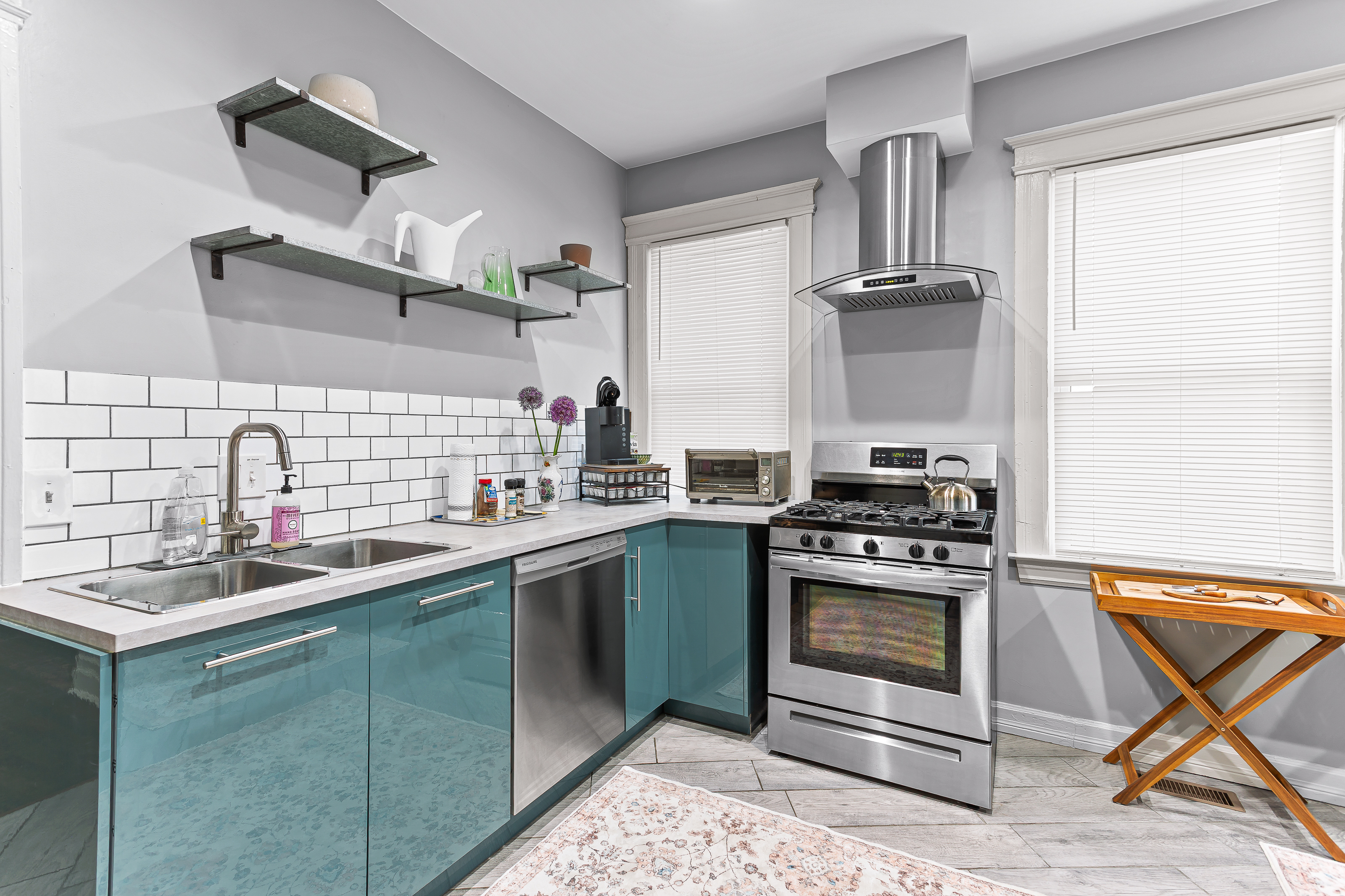 historic-lasalle-gardens-home-"the-juliet"/