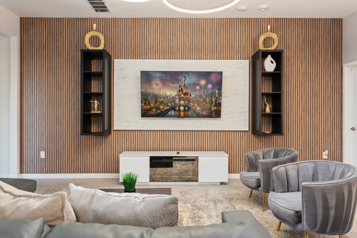 Awesome Villa w/ great amenities image 4