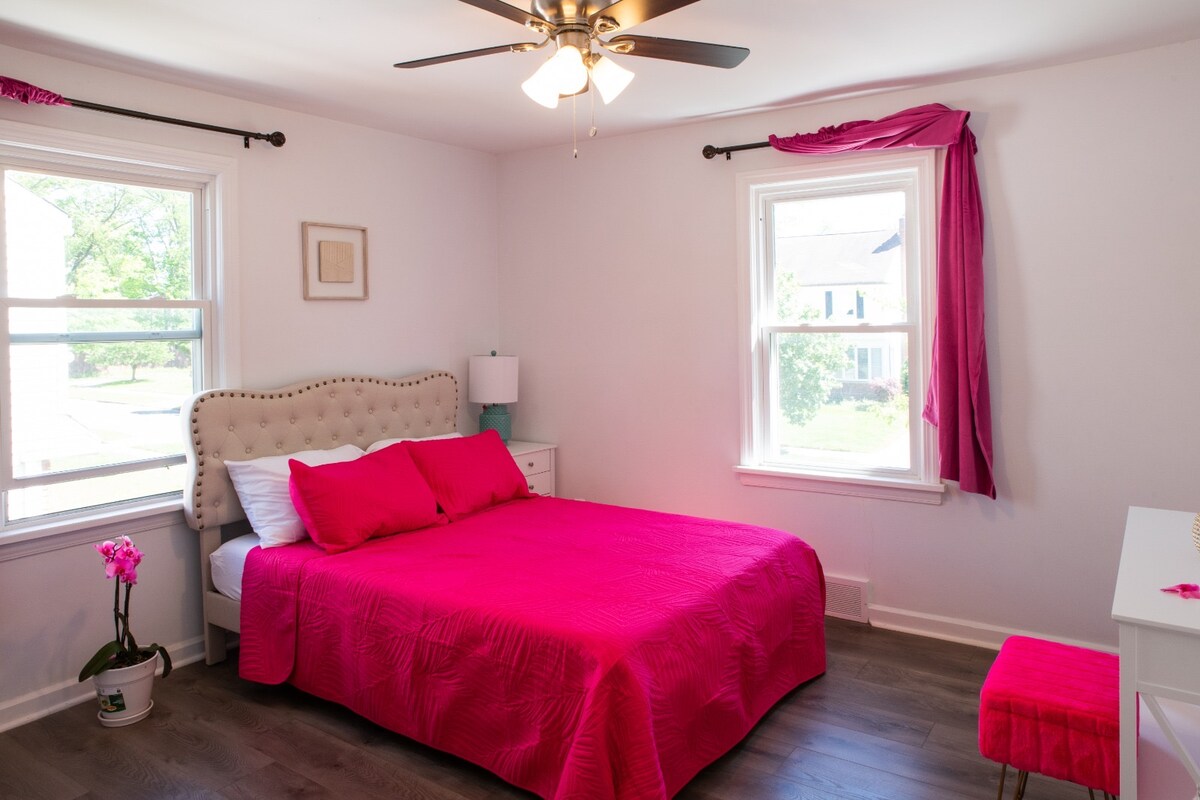 luxurious-and-spacious-unit-near-cleveland/