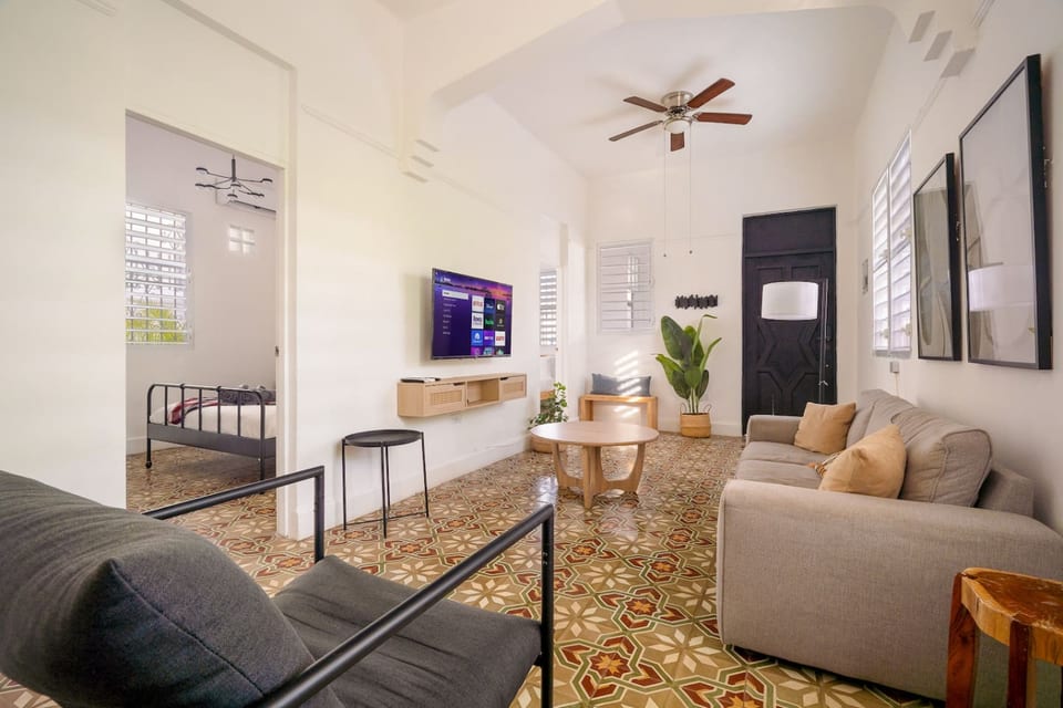 Luz Collection No.2 – Casa Brisa | 3BR Retreat - San Juan