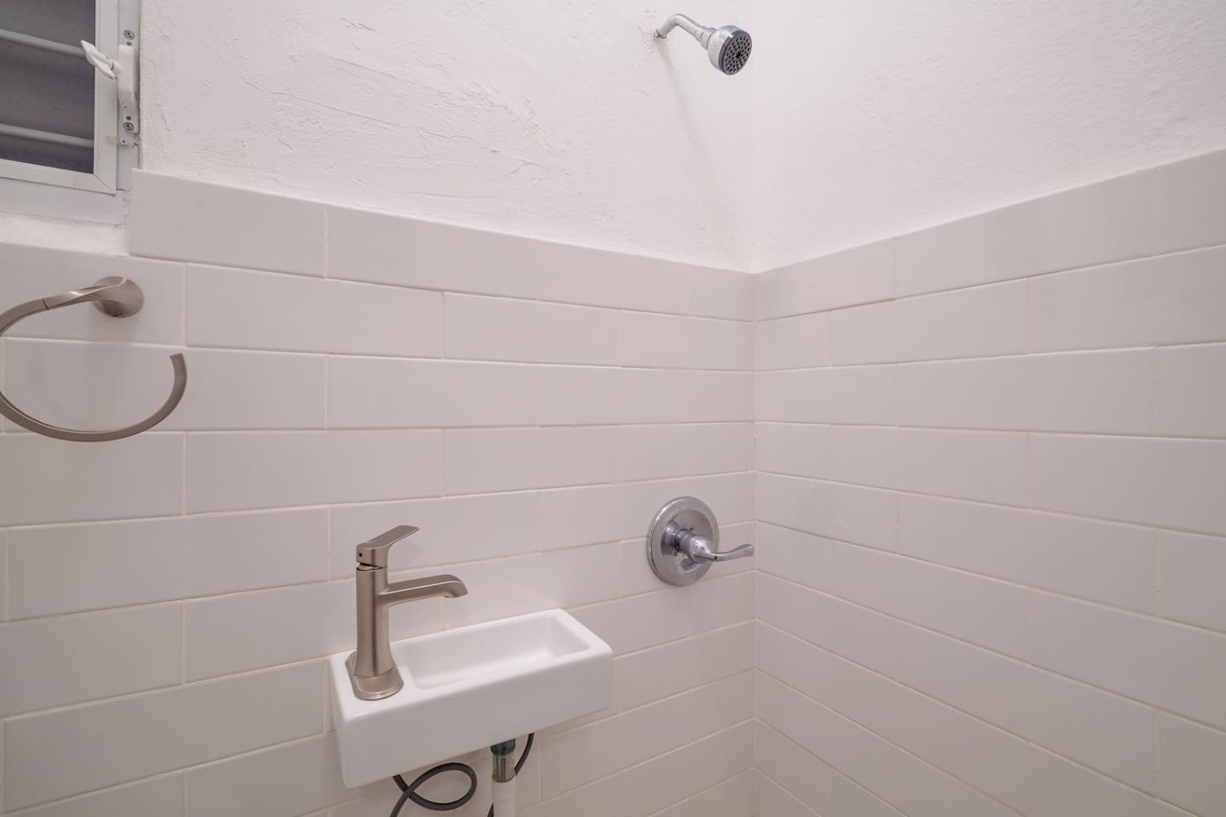 Luz Collection No.3 – Casa Horizonte | 3BR Loft - San Juan