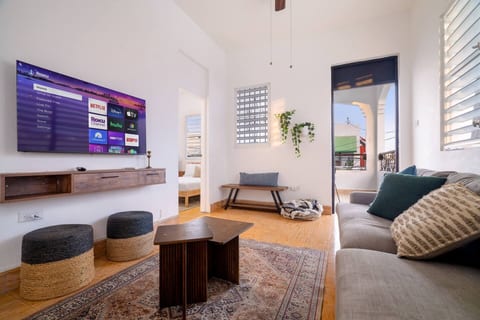 Luz Collection No.3 – Casa Horizonte | 3BR Loft