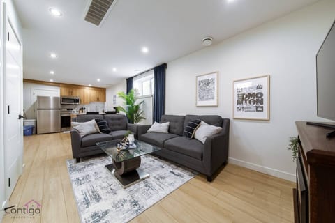 The Sanctuary Suite | Near Rogers & WEM | WiFi!