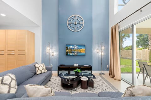 Centrally Located• Magic Village • NearDisney